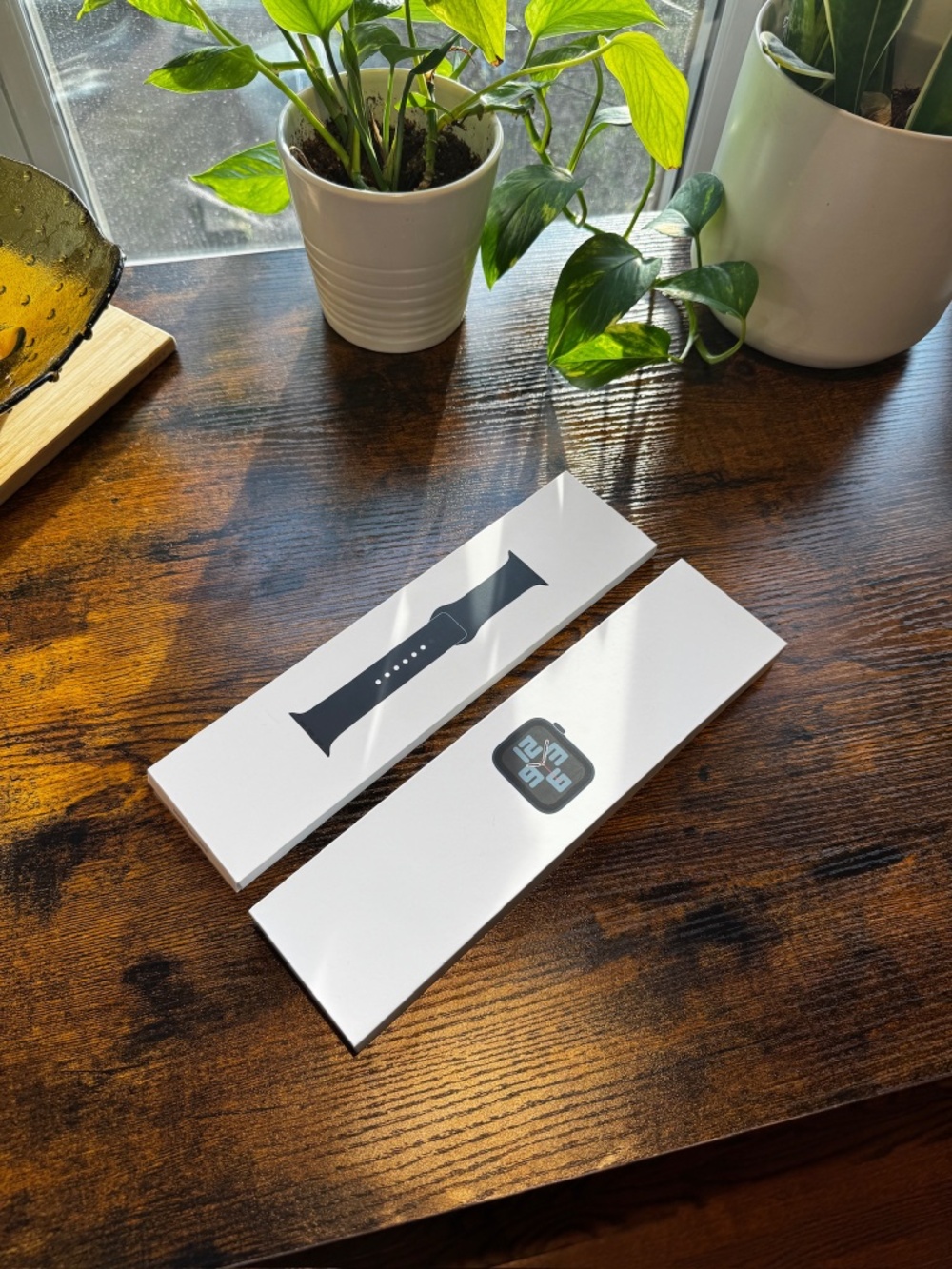 Apple Watch SE GPS 40mm Midnight Aluminium Case with Midnight Sport Band - Regul